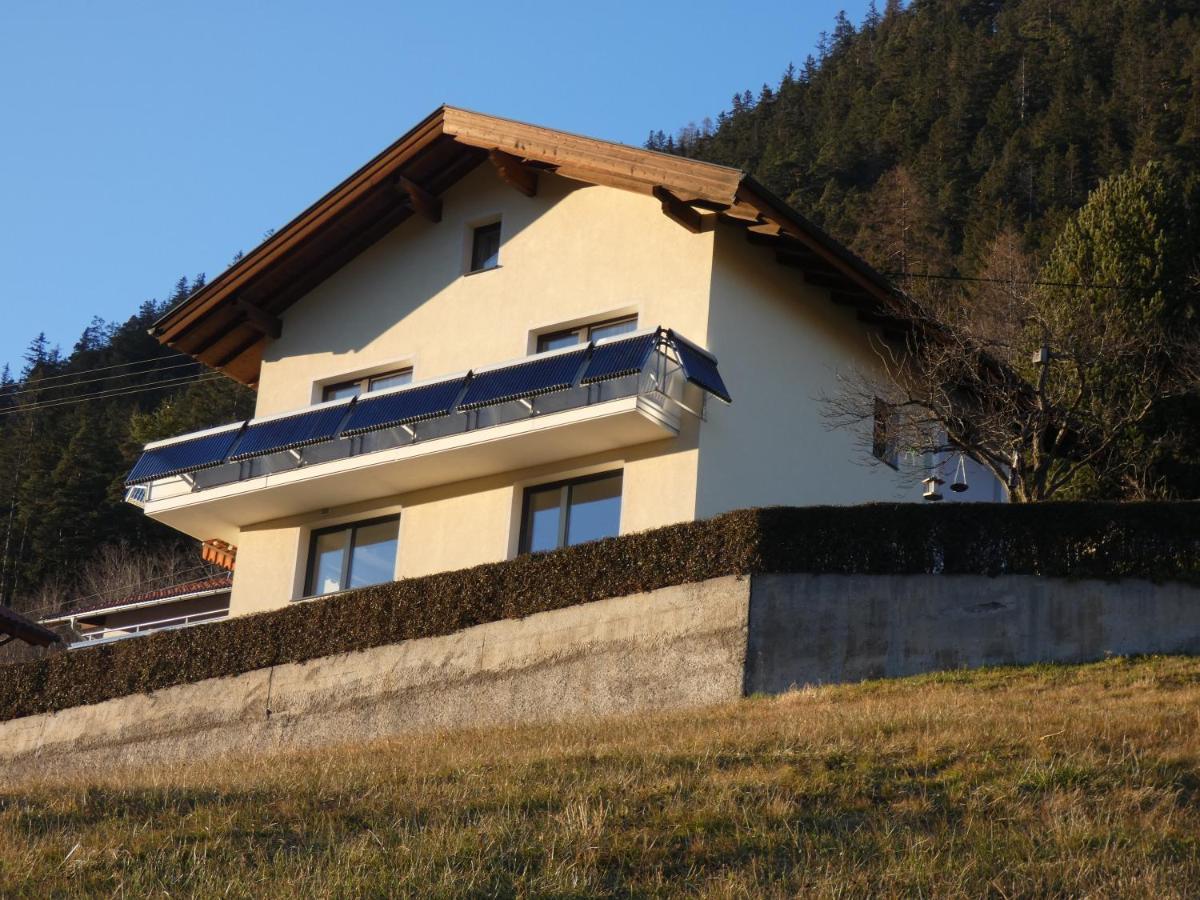 Haus Alpenrose Apartamento Trins Exterior foto