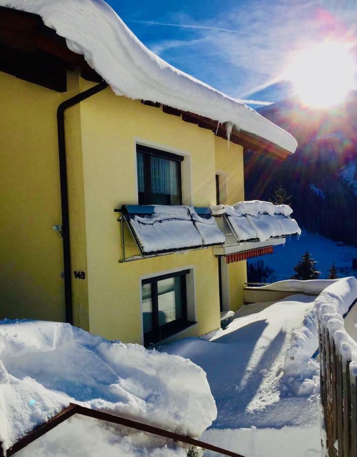 Haus Alpenrose Apartamento Trins Exterior foto